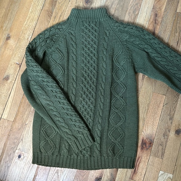 Vintage Oversized Fisherman Wool Turtleneck Sweater 100% Wool Green